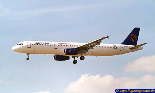 Flugzeugmodell: Egypt Air Airbus A321 1:100 