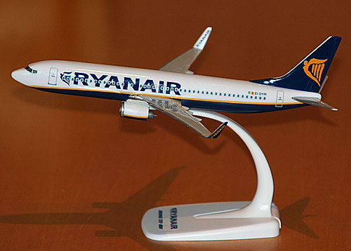 Ryanair - Boeing 737-800 - 1:200