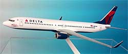 Flugzeugmodelle: Delta Air Lines - Boeing 737-900ER - 1:200