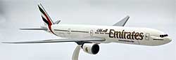Flugzeugmodelle: Emirates - Boeing 777-300ER - 1:200