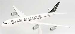 Flugzeugmodelle: Lufthansa Cityline - Star Alliance - Airbus A340-300 - 1:200