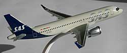 Flugzeugmodelle: SAS - Airbus A320neo - 1:200