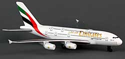 Spielzeug: Emirates A380 Spielzeugflugzeug