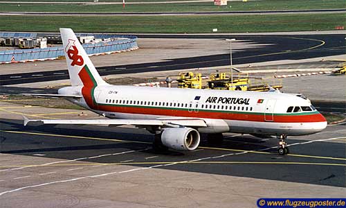 Flugzeugmodell: Air Portugal (TAP) Airbus A320 1:100 