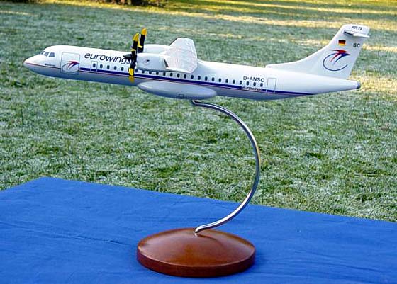 Flugzeugmodell: Eurowings ATR 72 1:72 