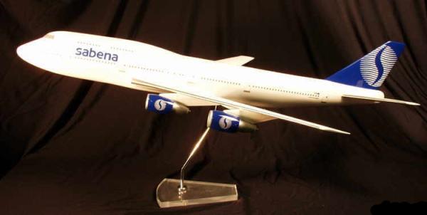 Flugzeugmodell: Sabena Boeing 747-400 1:100 