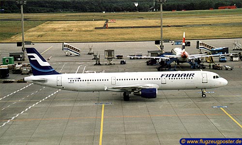Flugzeugmodell: Finnair Airbus A321 1:100 