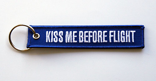 KISS ME BEFORE FLIGHT - blau