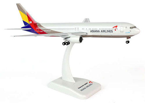 Asiana Airlines - Boeing 767-300 - 1:200 - PremiumModell