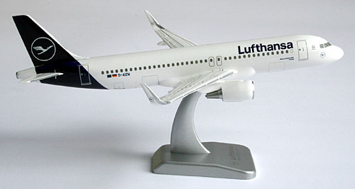 Lufthansa - Airbus A320-200 - 1:200 - PremiumModell