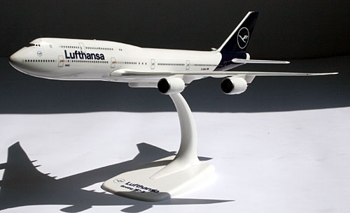 Lufthansa - Boeing 747-8 - 1:250