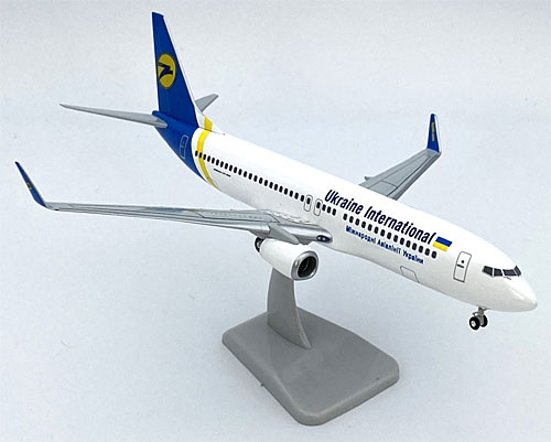 Ukraine - Boeing 737-800 - 1:200 - PremiumModell
