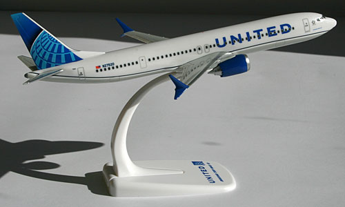 United - Boeing 737 MAX 9 - 1:200