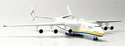 Antonov Airlines AN-225 - 1:500