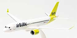 Flugzeugmodelle: Air Baltic - Airbus A220-300 - 1:200