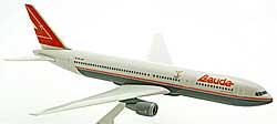Flugzeugmodelle: Lauda Air - Boeing 767-300ER - 1:200